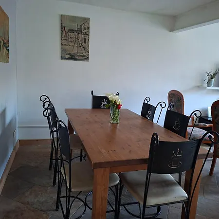 With South-facing Terrace - 3 Bedrooms Сasa de vacaciones
